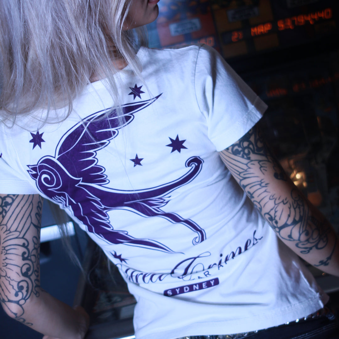 Love is the Only Religion - vintage - Fem